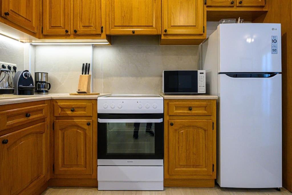 Anna'S Apartment กาลามาตา ภายนอก รูปภาพ